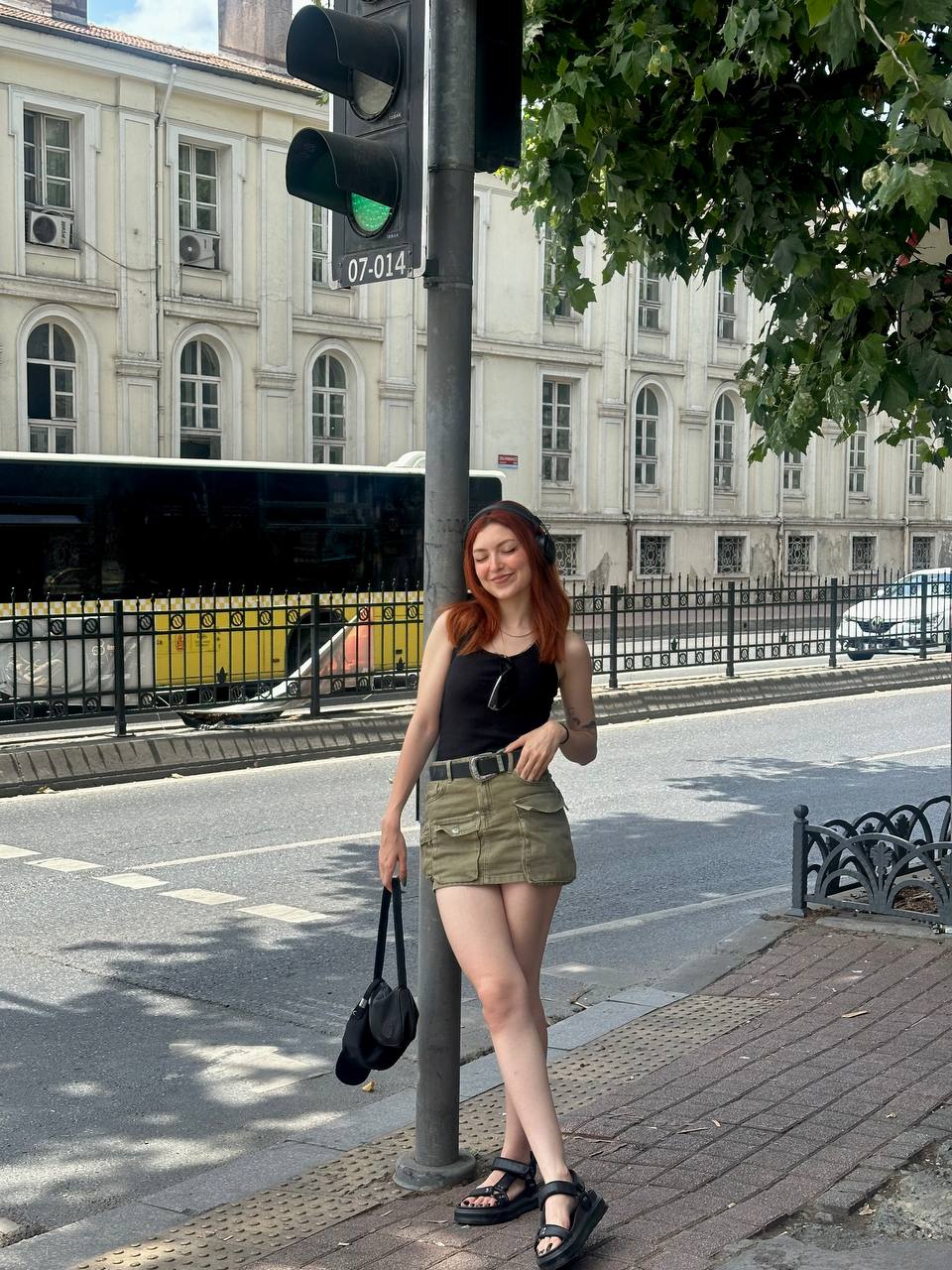 دامن سبز کوتاه - Image 5